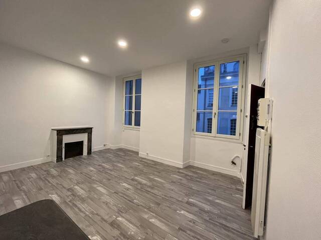 Location Appartement t2 34 m² Nantes 44000 Centre ville