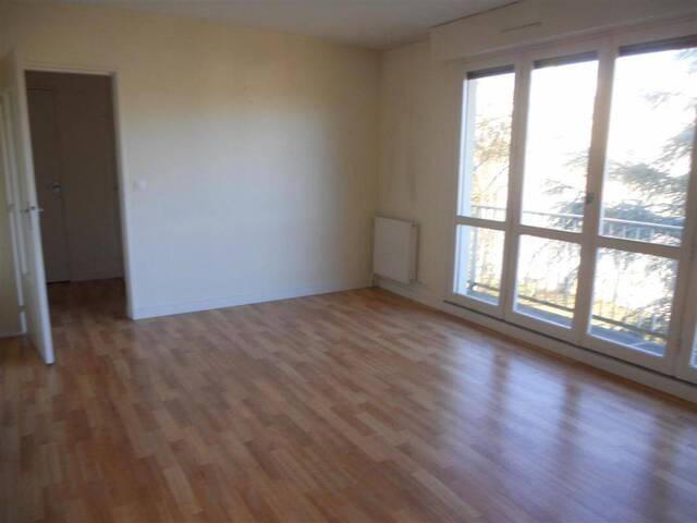 Location Appartement t2 43 m² Nantes 44300