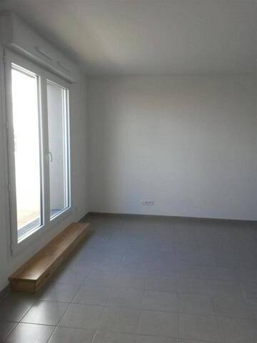 Location Appartement studio 2 pièces 28 m² Saint-Herblain 44800 Pelousière