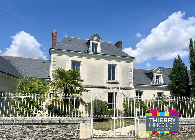 Vente Maison 10 pièces 280 m² Mûrs-Erigné 49610 CAMPAGNE