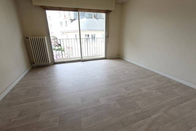 Location Appartement studio 1 pièce 28 m² Nantes 44000