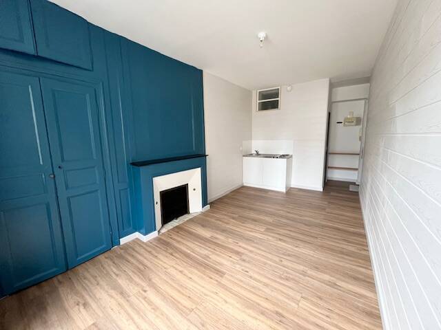 Location Appartement studio 1 pièce 19 m² Rennes 35000