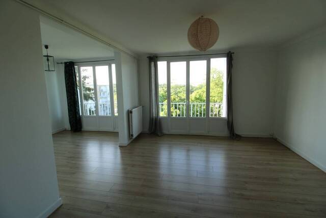 Location Appartement t3 4 pièces 71 m² Nantes 44300