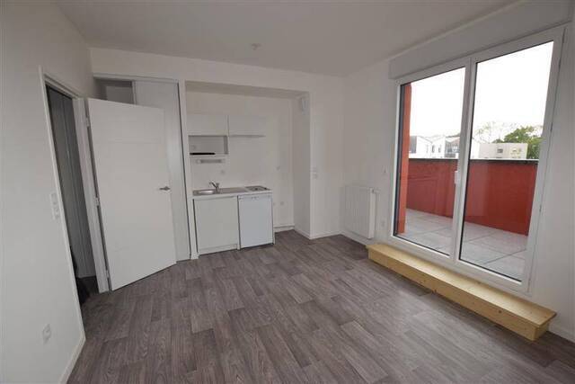 Location Appartement studio 1 pièce 37 m² Nantes 44300 Saint-Joseph-Bourg