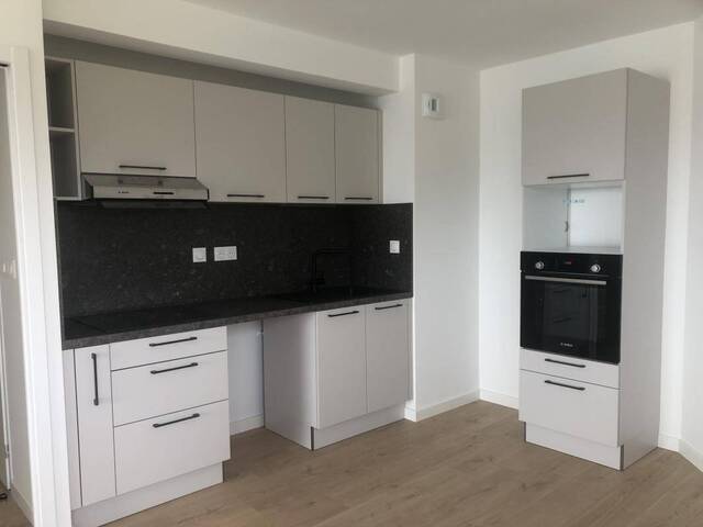 Location Appartement t3 72 m² Pleurtuit 35730