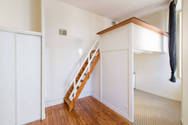 Location Appartement t1 bis 2 pièces 18 m² Nantes 44000 Centre ville