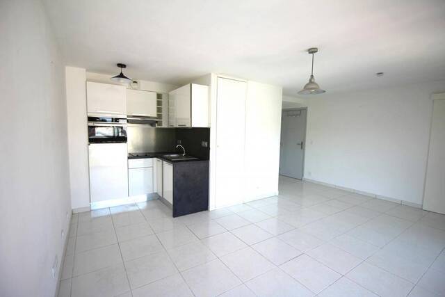 Location Appartement t2 38 m² Nantes 44300