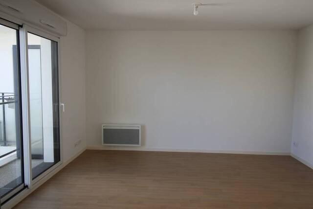 Location Appartement studio 1 pièce 26 m² Nantes 44300