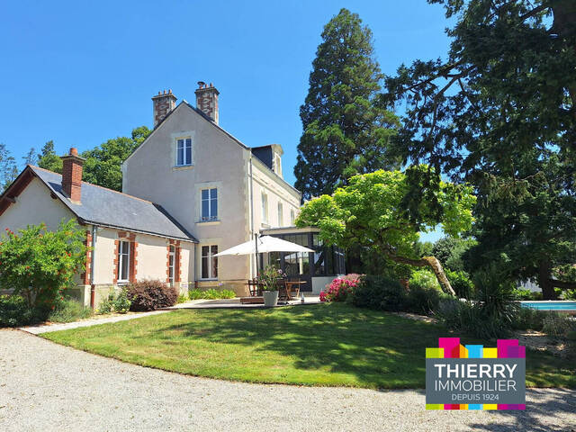 Vente Maison 10 pièces 268 m² Mauves-sur-Loire 44470
