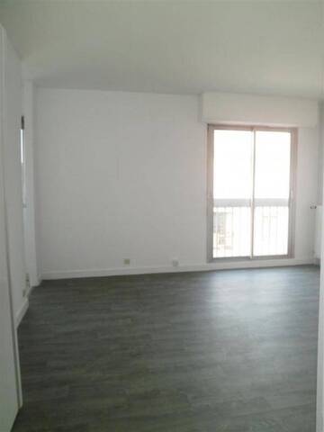 Location Appartement studio 1 pièce 24 m² Nantes 44000 ILE DE VERSAILLES