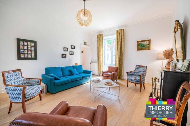 Location Appartement t5 130 m² Nantes 44000 Centre ville