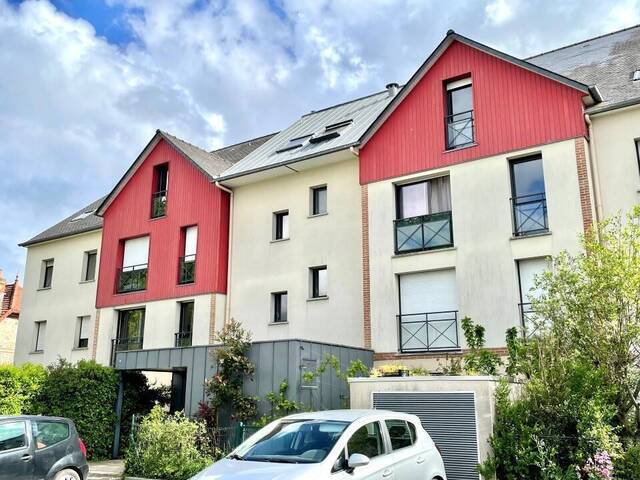 Location Appartement studio 1 pièce 25 m² Saint-Armel 35230