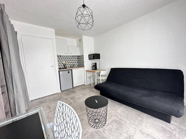 Location Appartement studio 1 pièce 19 m² Nantes 44000