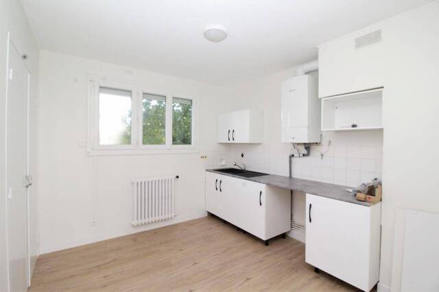 Location Appartement t3 72 m² Saint-Nazaire 44600