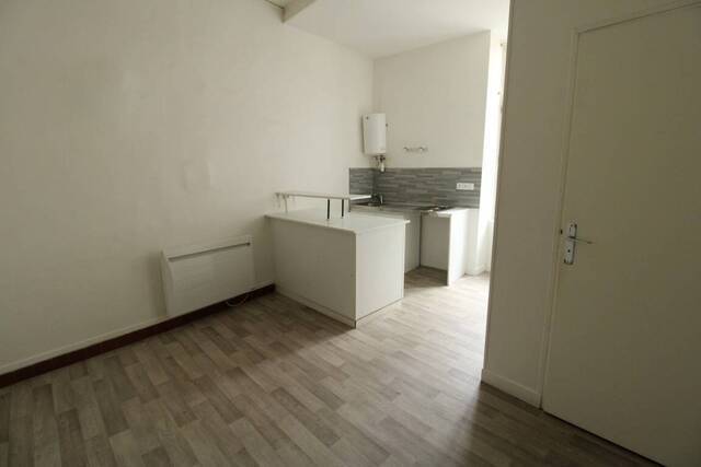 Location Appartement studio 1 pièce 19 m² Nantes 44000