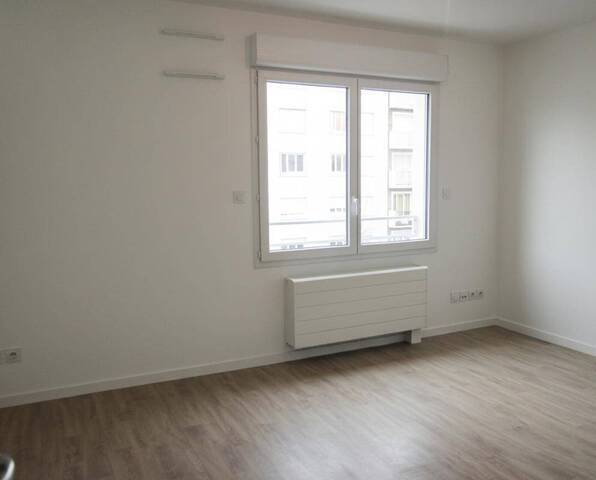 Location Appartement studio 1 pièce 23 m² Nantes 44000