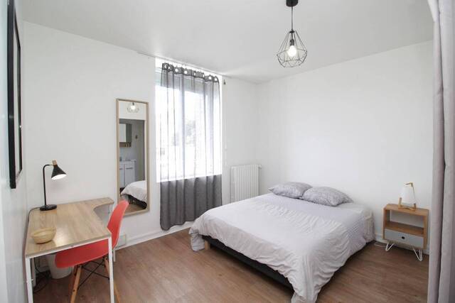 Location Appartement chambre 1 pièce 16 m² Saint-Nazaire 44600