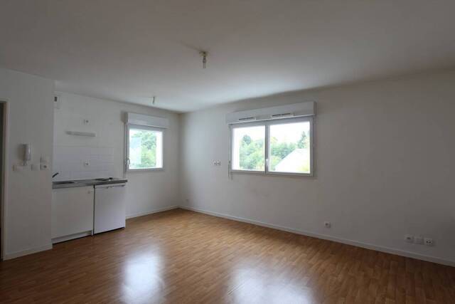 Location Appartement studio 1 pièce 29 m² Nantes 44300 GESVRE- JONELIERE