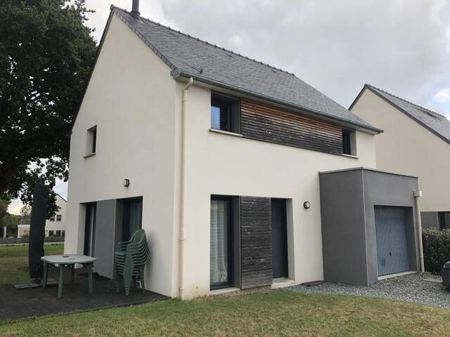 Location Appartement t5 87 m² Dinard 35800