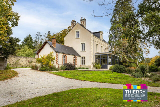 Vente Maison demeure de prestige 10 pièces 268 m² Mauves-sur-Loire 44470