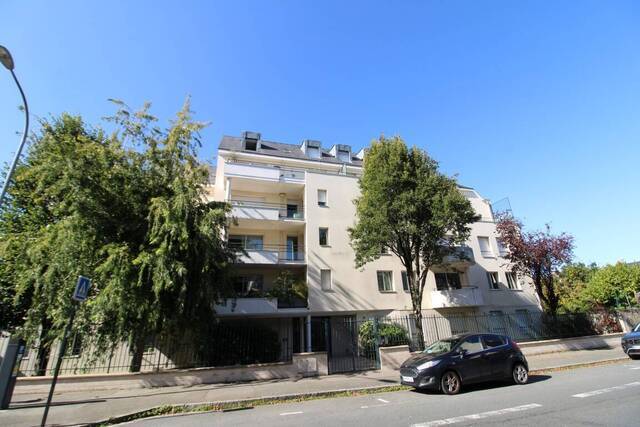 Location Appartement t5 121 m² Nantes 44000
