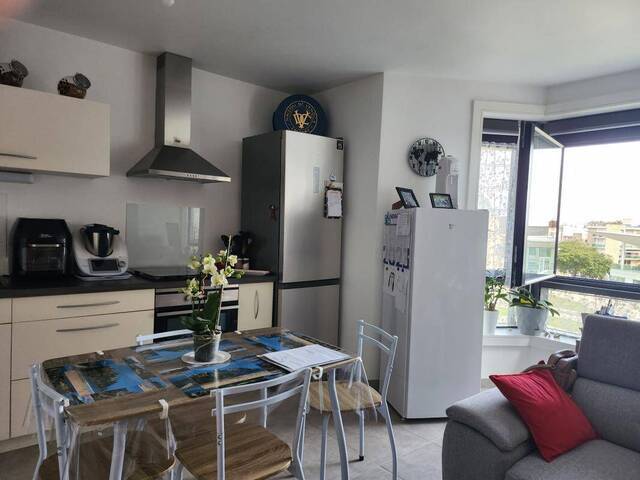 Location Appartement t3 61 m² Dinard 35800