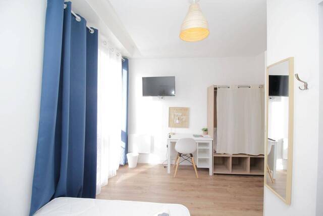 Location Appartement chambre 1 pièce 23 m² Saint-Nazaire 44600