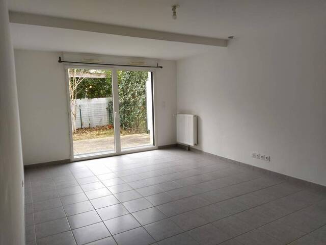 Location Appartement studio 1 pièce 32 m² Nantes 44000 VIARME