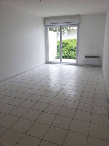 Location Appartement studio 1 pièce 32 m² Nantes 44000