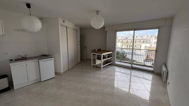 Location Appartement studio 1 pièce 29 m² Nantes 44000 Gare Maritime