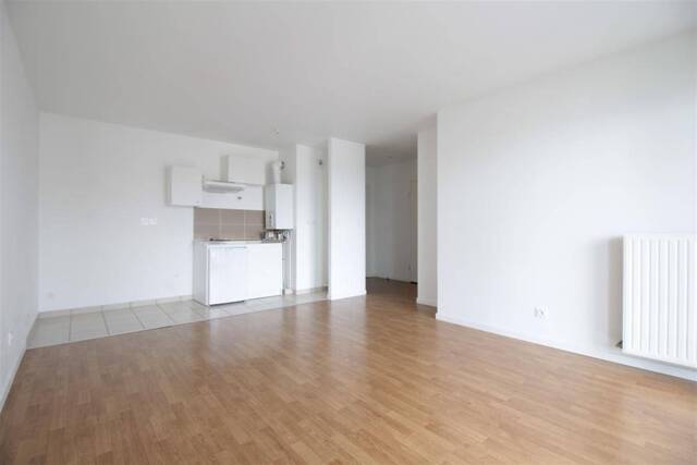 Location Appartement studio 1 pièce 32 m² Saint-Nazaire 44600