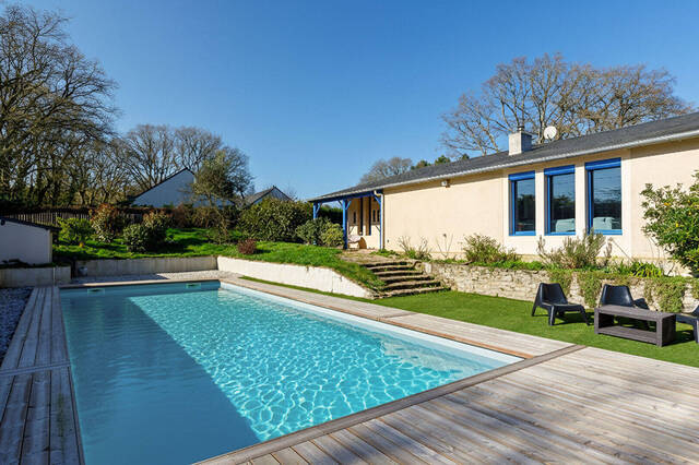 Vente Maison 10 pièces 281.92 m² Saint-Molf 44350