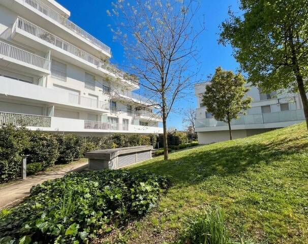 Location Appartement t2 47 m² Saint-Herblain 44800