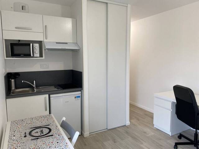Location Appartement studio 1 pièce 18 m² Saint-Nazaire 44600