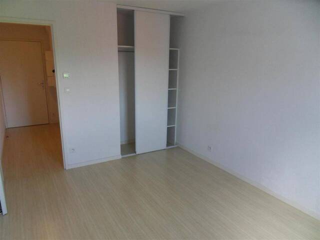 Location Appartement studio 1 pièce 19 m² Nantes 44300 Bourgeonnière-Petit Port