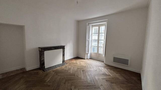 Location Appartement t3 54 m² Nantes 44100