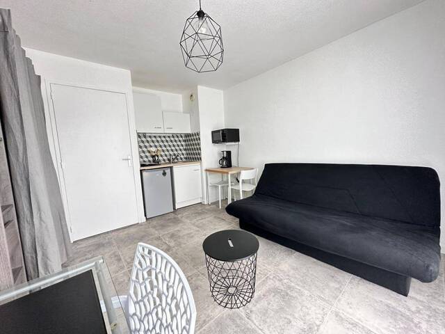 Location Appartement studio 1 pièce 19 m² Nantes 44000