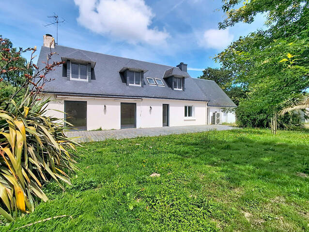 Vente Maison 10 pièces 250 m² Saint-Molf 44350