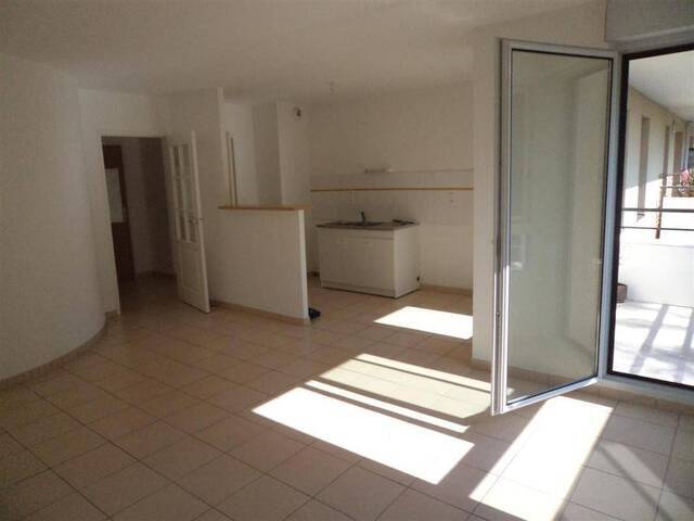 Location Appartement t3 63 m² Saint-Nazaire 44600
