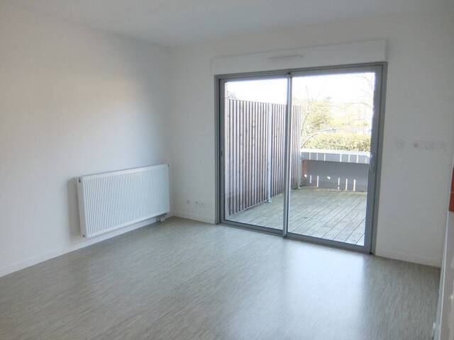 Location Appartement studio 1 pièce 24 m² Nantes 44100 Zola
