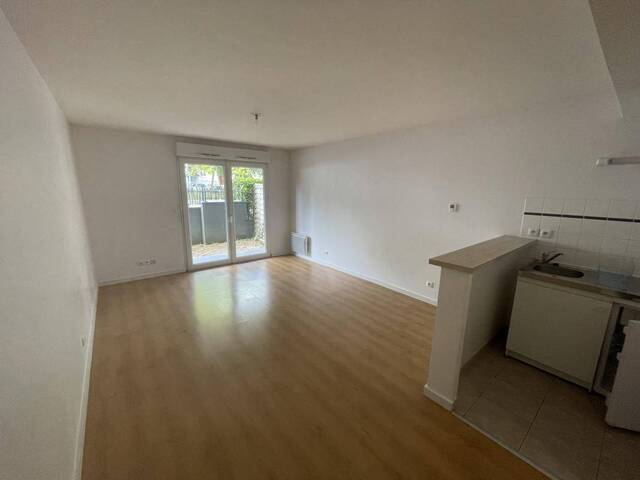 Location Appartement studio 1 pièce 32 m² Nantes 44300 Jonelière-Université