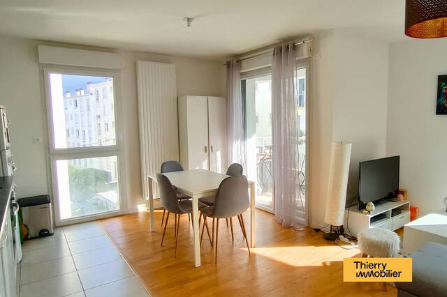 Vente Appartement 2 pièces 48.55 m² Nantes 44000 Hauts-Pavés - Saint-Pasquier - Saint-Félix - Université