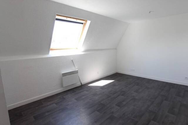 Location Appartement studio 1 pièce 9 m² Nantes 44200 République-Les Ponts