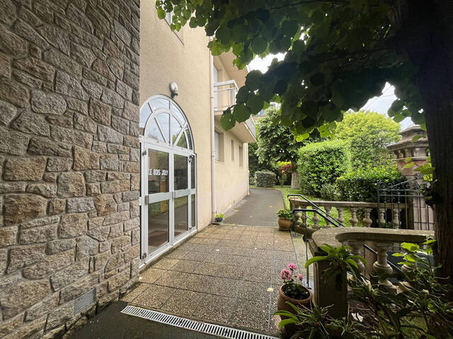 Vente Appartement 1 pièce 28.81 m² Dinard 35800 Centre