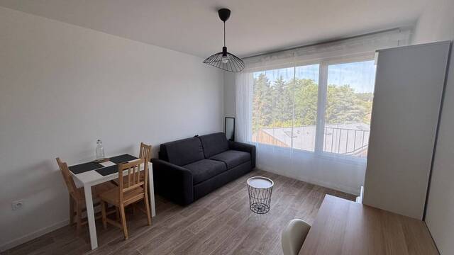 Location Appartement studio 1 pièce 22 m² Nantes 44300