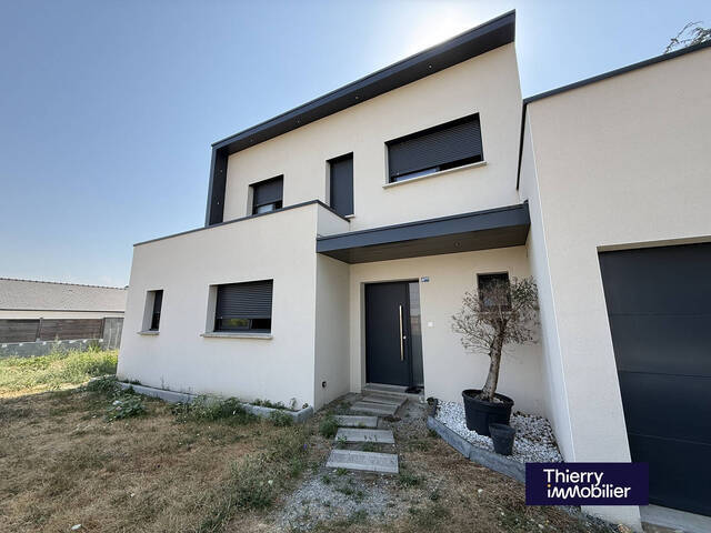 Vente Maison 6 pièces 141 m² Corzé 49140