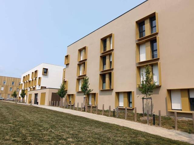Location Appartement studio 1 pièce 18 m² Saint-Nazaire 44600