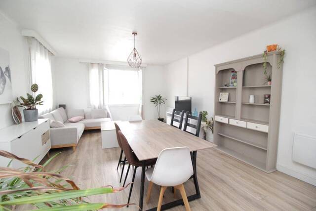 Location Appartement t4 102 m² Donges 44480