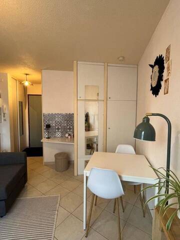 Location Appartement studio 1 pièce 18 m² Nantes 44000