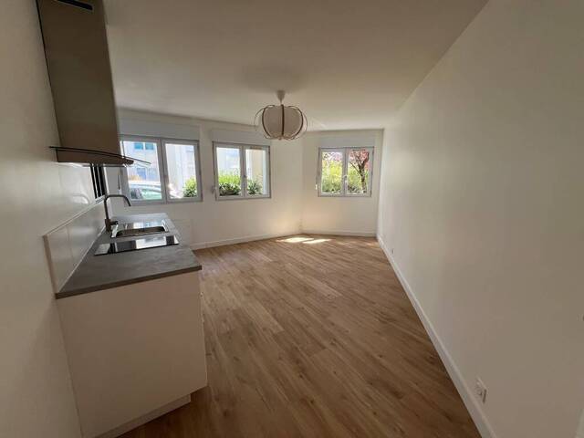 Location Appartement studio 1 pièce 30 m² Nantes 44000 Dalby